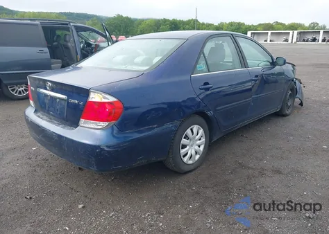 2006 Toyota Camry Le/Xle/Se z USA, uszkodzony, nr VIN 4T1BE32K86U161753